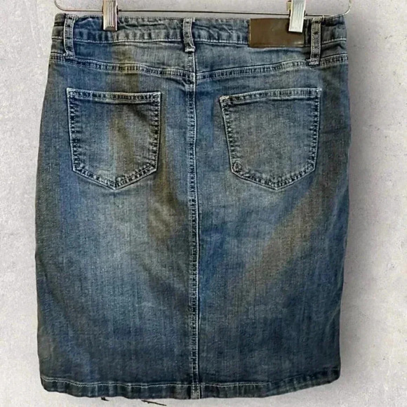 Hydraulic Jean skirt Tribeca mid rise womens denim skirt size 10 with pearls - Picture 9 of 12